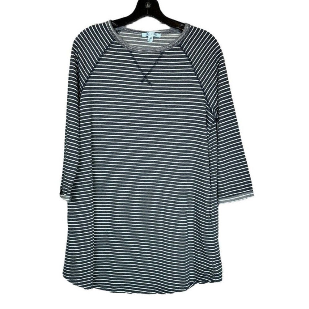 She + Sky Blue and White 3/4 sleeve Mini Dress Women's Size Medium